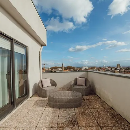 City Center Grand Apartment With Seaview Terrace By Vacationy Porto Exterior photo