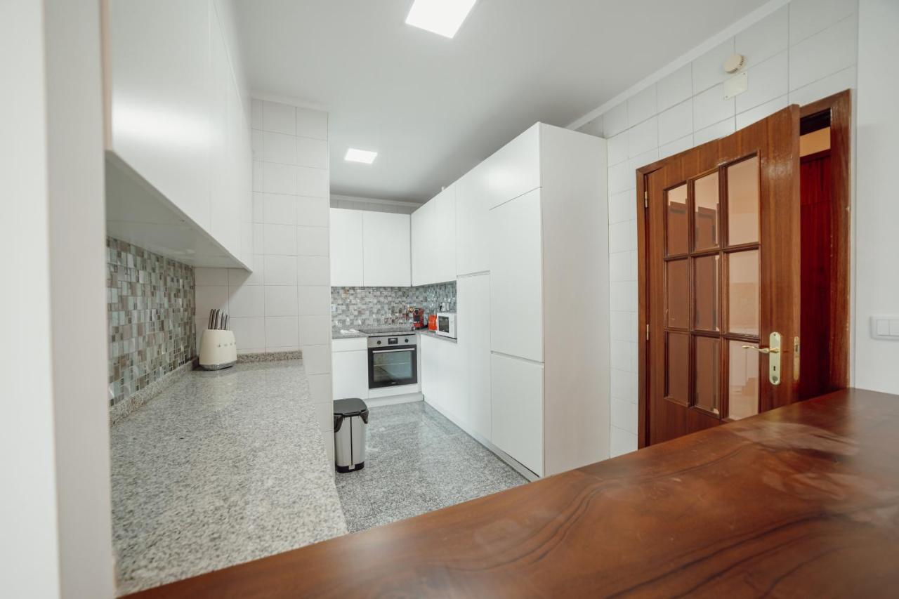 Center Grand With Seaview Terrace By Vacationy Apartamento